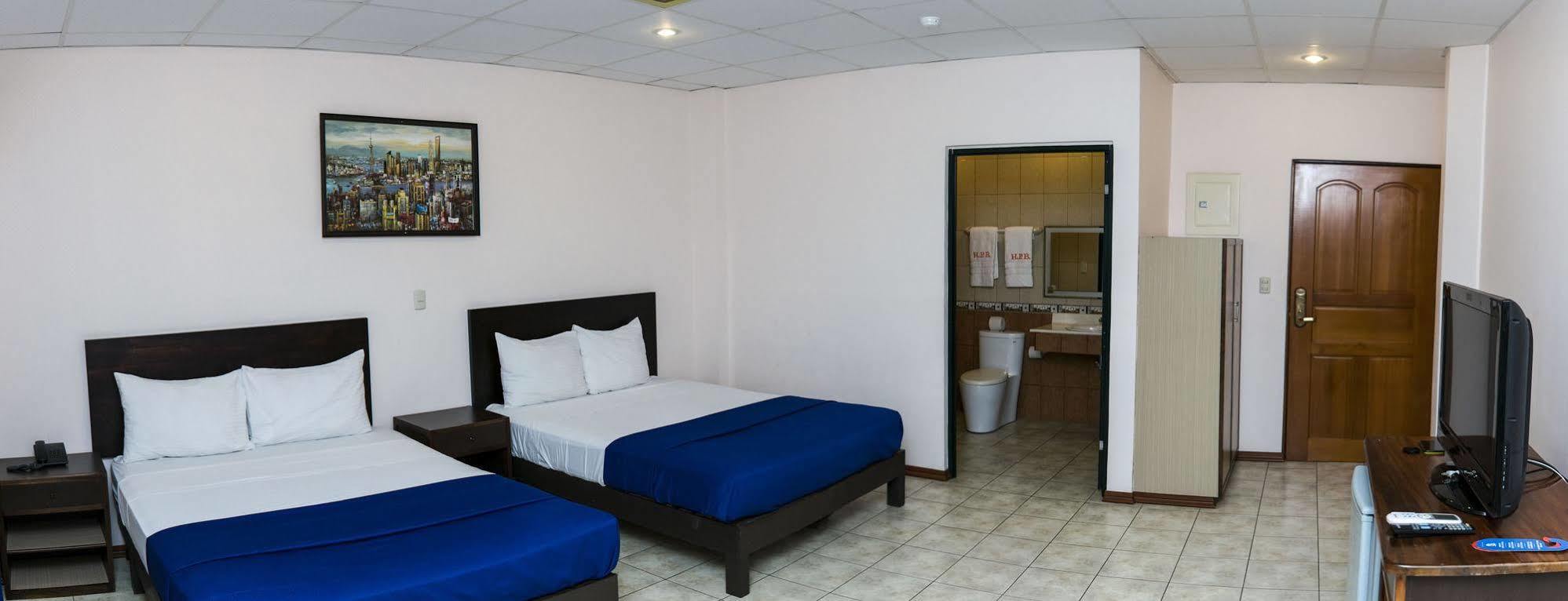 Hotel Puntarenas Beach Exterior photo